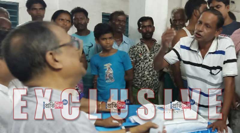 Minister Malay Ghatak faces the wrath Of villagers in Asansol