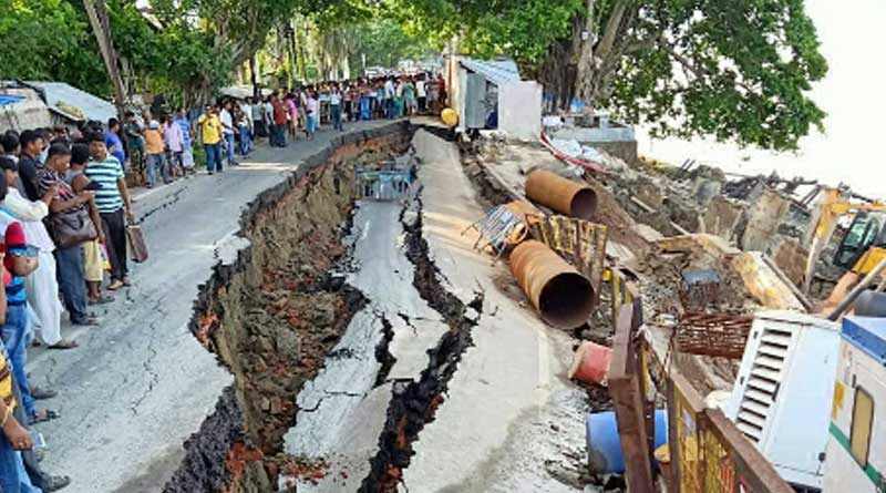 Landslide on national highway no 117 at Dimond Hourbor