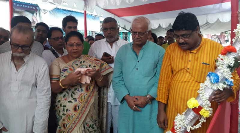 Setback for BJP as Kalighat Sanghasree organises Khunti pujo