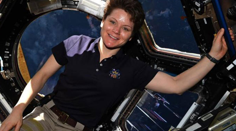 A woman astronaut is accussed to theft dollar from ISS