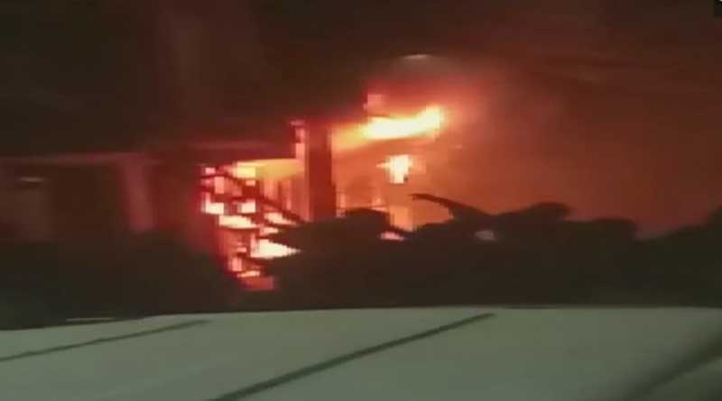 Delhi fire: 6 dead, 11 hurt as massive blaze engulfs Zakir Nagar building