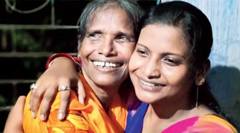 Ranu Mondal sung ‘Tere Mere Pyaar ke charche’ with daughter Sathi