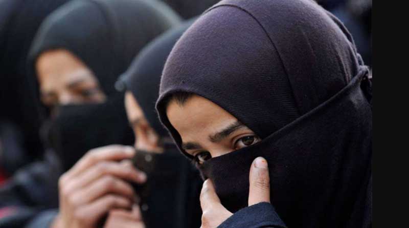 Saudi Arabia backtracks, impose fines for tight clothes, kissing