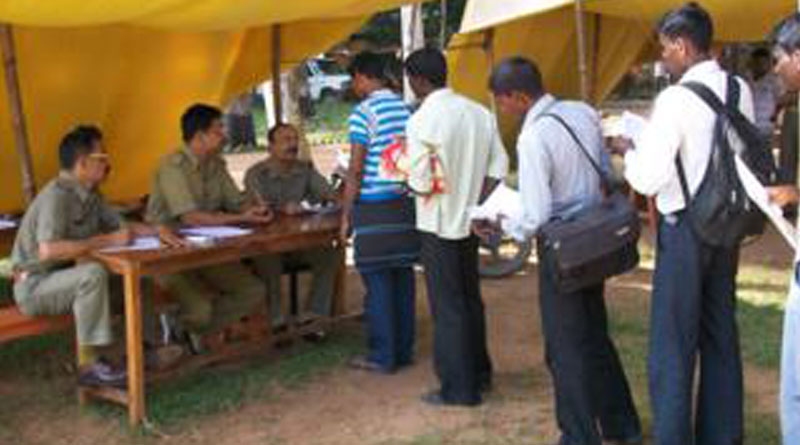 Bengal police thwarts village cops' agitation with a treat