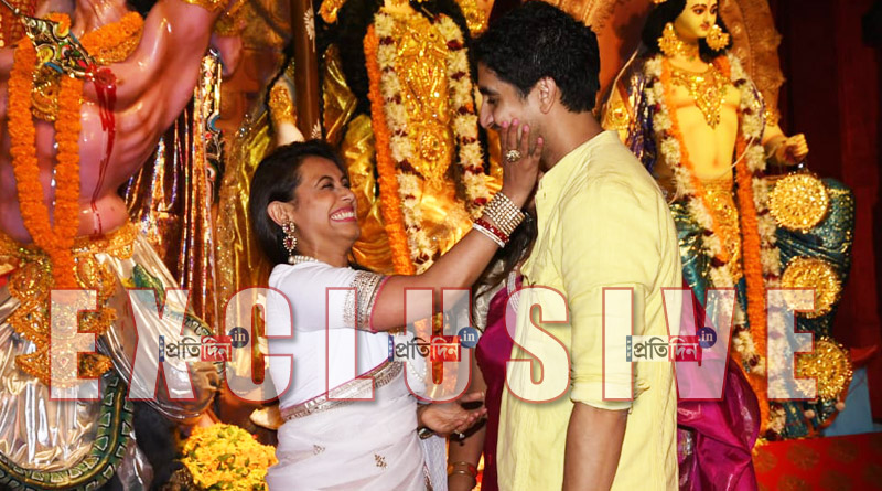 Durga Puja 2019: Actress Rani Mukherjee performs Puja in her home