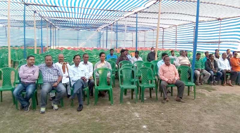 Local farmers do not agrre with the land price offered by DVC at Loba, Birbhum