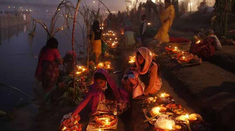 Some woman celebrates Chhath Puja inside Rabindra Sarobar Lake