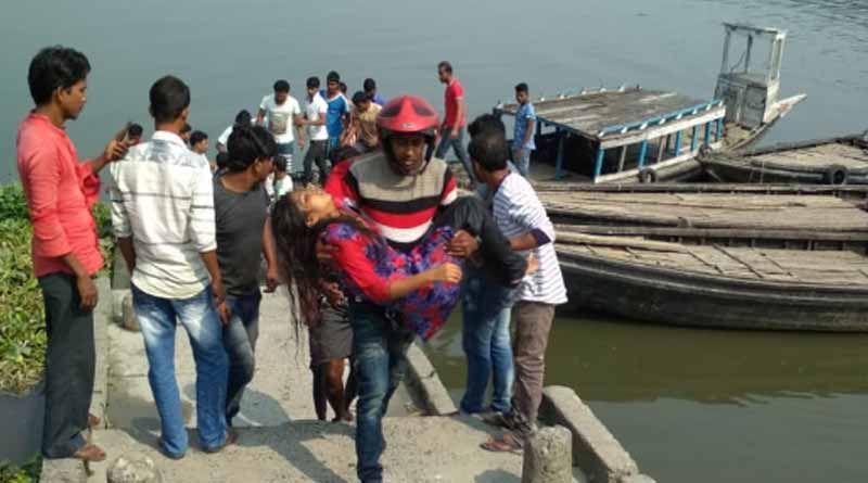 Two sisters try to commit suicide at Basirhat, rushed to hospital