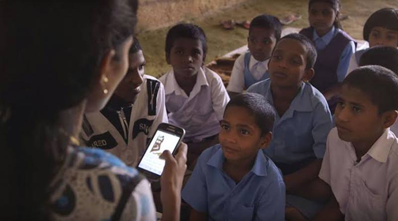 Using of mobile phones during classes will be banned for teachers and students