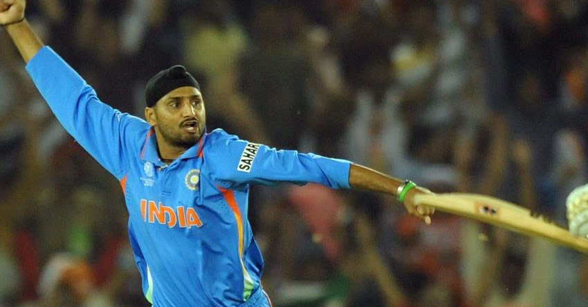 Harbhajan Singh says he can't understand Yuzvendra Chahal's omission । Sangbad Pratidin