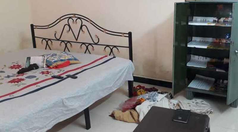 Thief, founf nothing into the Govt. Bunglow wrote open letter