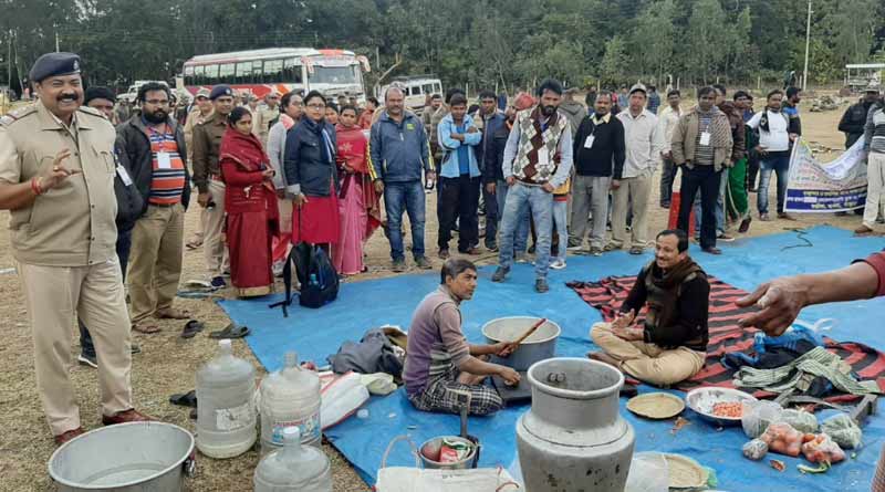 Huge amount of plastic recovered from Shushunia hilltop, Bankura