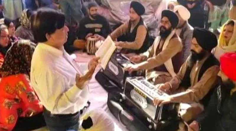 Multi-faith prayer at CAA protest In Delhi’s Shaheen Bagh.