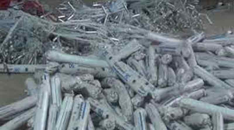 A boy injured in a blast while playing with gelatin stick at Rampurhat.