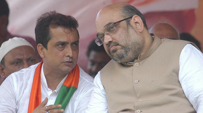 BJP leader Ritesh Tiwari attacked in East bardwan
