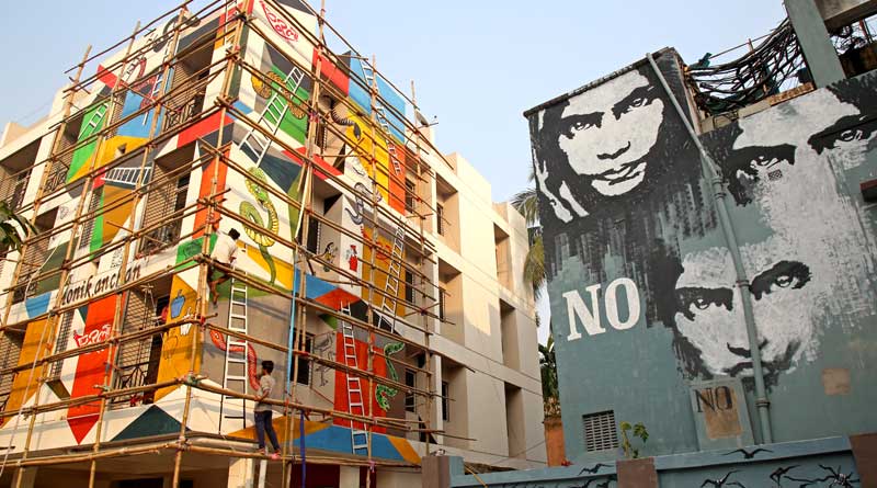 Crowd throng Behala Art Fest titled 'Behula' in Kolkata