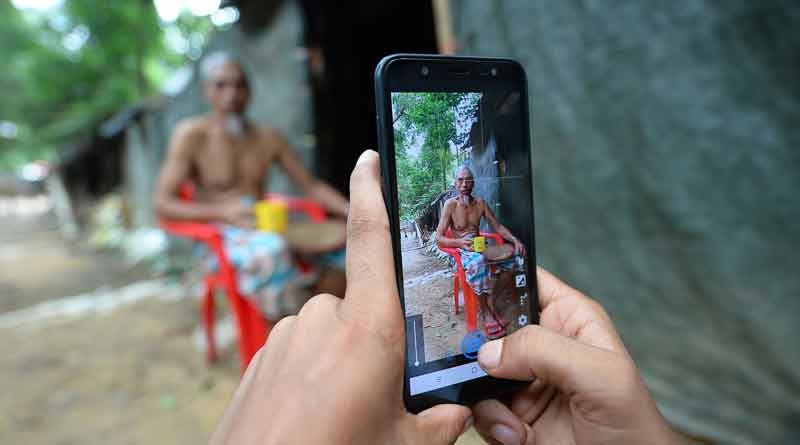 Rohingya refugees are using Myanmar sim card, Bangladesh concerned