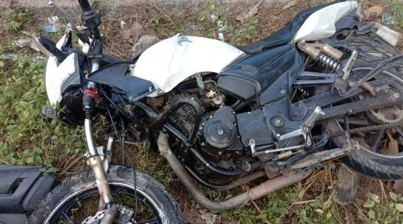 A boy in Durgapur was in facebook live while riding the bike and died