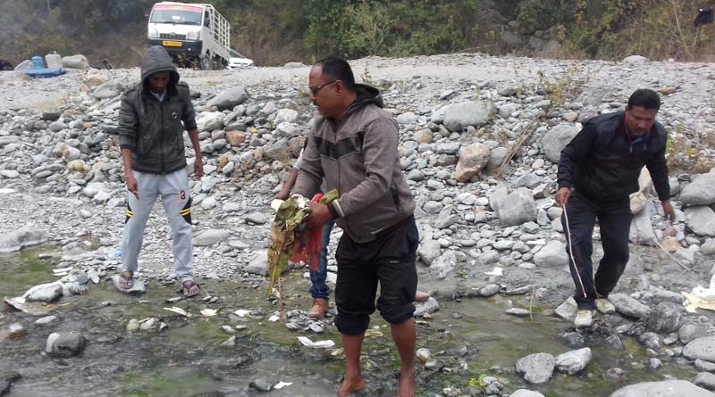 Pollution beside the banks of Leese and Gheese river at North Bengal for picnic