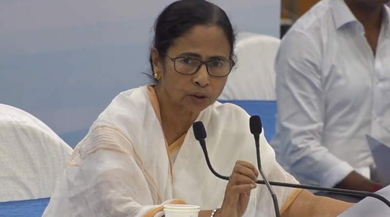 Mamata shunted food secretary over ration distribution row