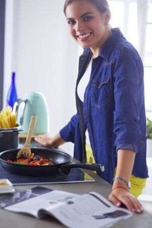 cooking mom