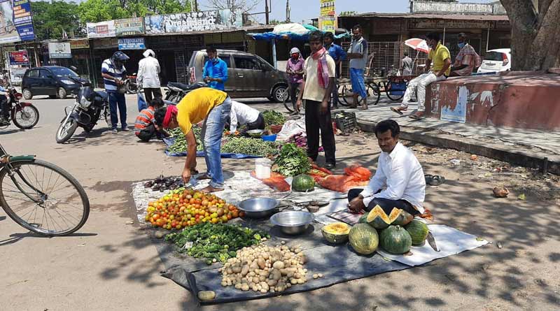 Many markets in Containment zone of Howrah will be shut for next 3 days to curb COVID-19 । Sangbad Pratidin