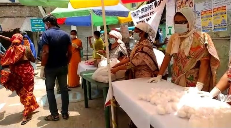SSKM doctors distributed food items, mask and sanitizer to people of Mausuni