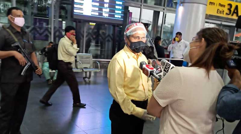 Adhir Chowdhury lashes out at CM Mamata Banerjee over Migrant Worker
