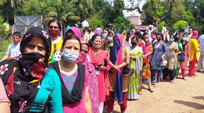 Durgapur english medium school opens amidst lockdown sparks row