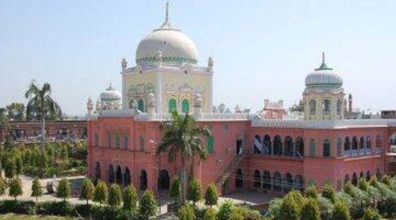 Deoband issues fatwa, asks Muslims to offer Eid prayers at home