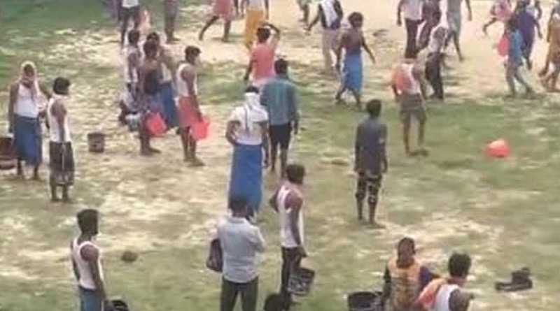 In Bihar Fight Over Water At A Quarantine Centre,Captured In Camera