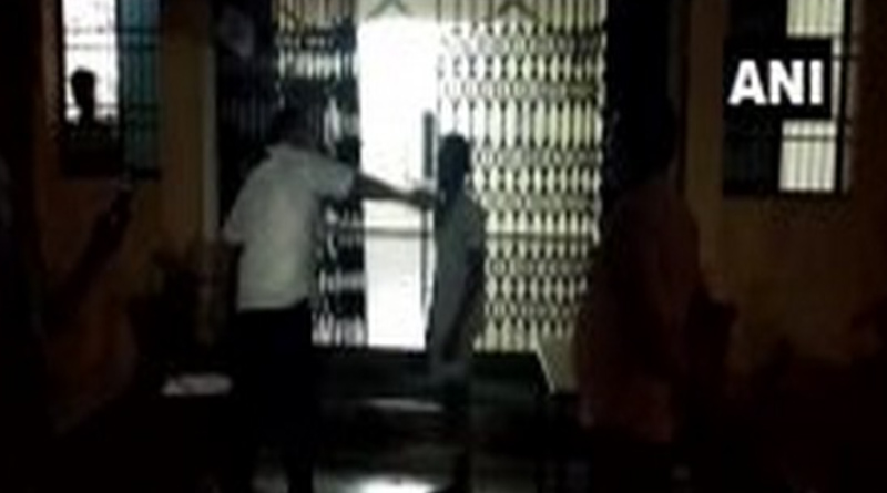 Official Beating Labourer At Chhattisgarh Quarantine Centre