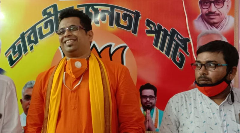 Will gouge out eyes if intimidated, warns BJP MP Saumitra Khan