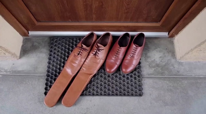 A new discover is Distancing shoe,can prevent corona, new gossip in Social media
