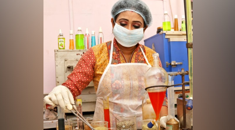 Keya Seth's new aroma beuty product to boost immunirty power