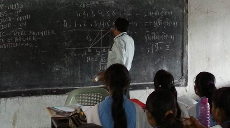 This UP 'topper teacher' does not know who is President of India
