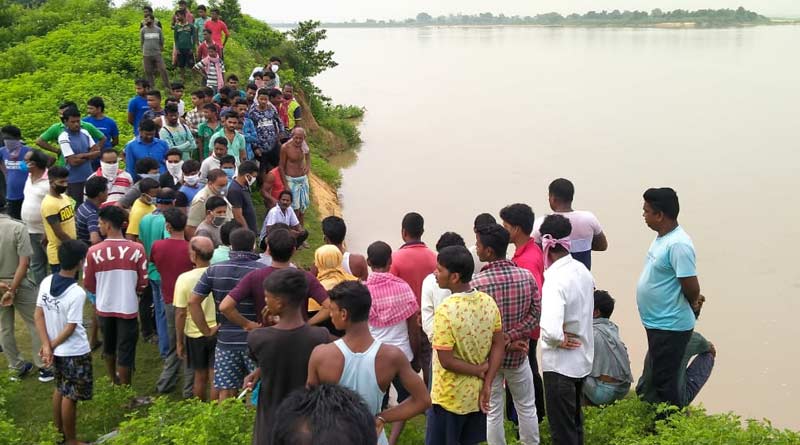 Four friends have drawned into Damodar River at Andal today morning