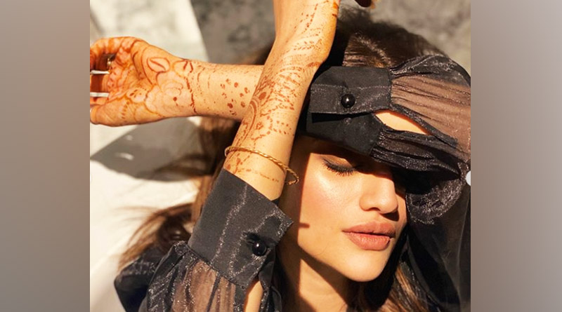 Actress Nusrat Jahan's recent photoshoot in Bathtub went viral