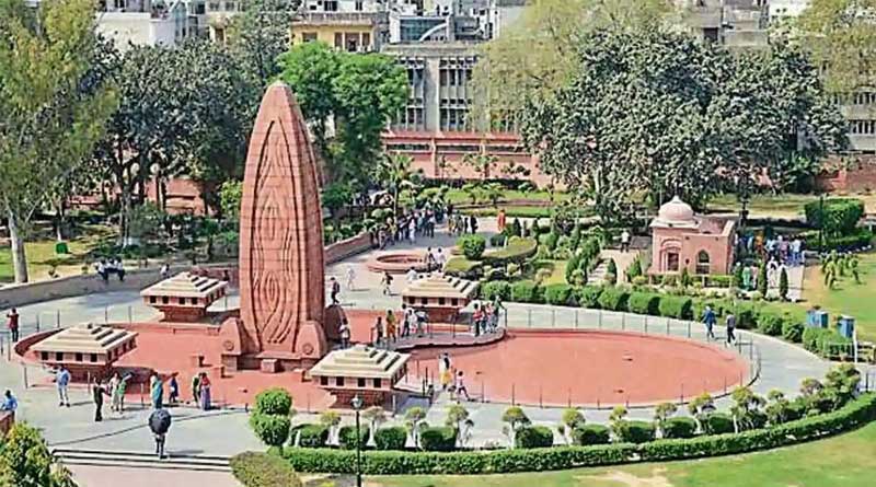 Picture of semi-naked women in Jallianwala Bagh gallery riles many