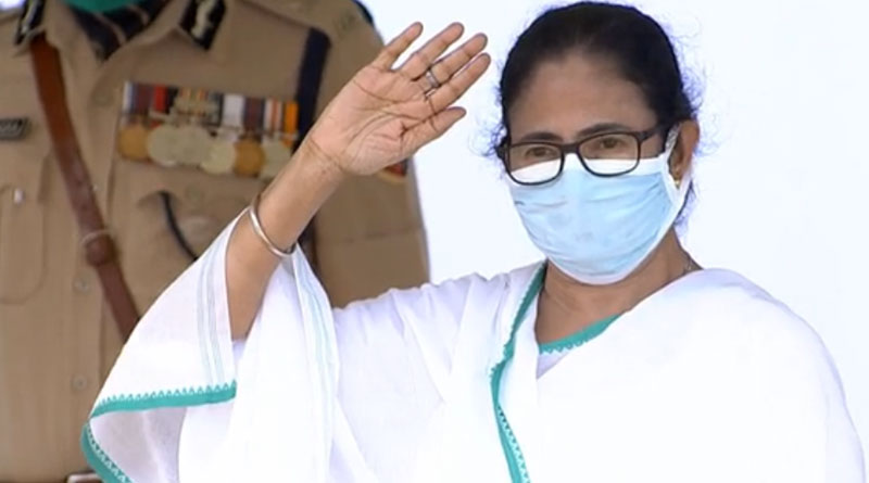 Song written by Mamata Banerjee played at Red Road on Independence Day