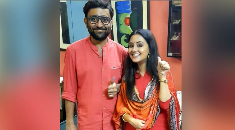 Tollywood actress Manali tie knot with director Abhimanyu
