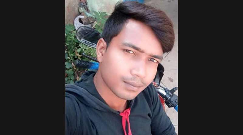 BJP worker allegedly harrased a cpim worker in social media