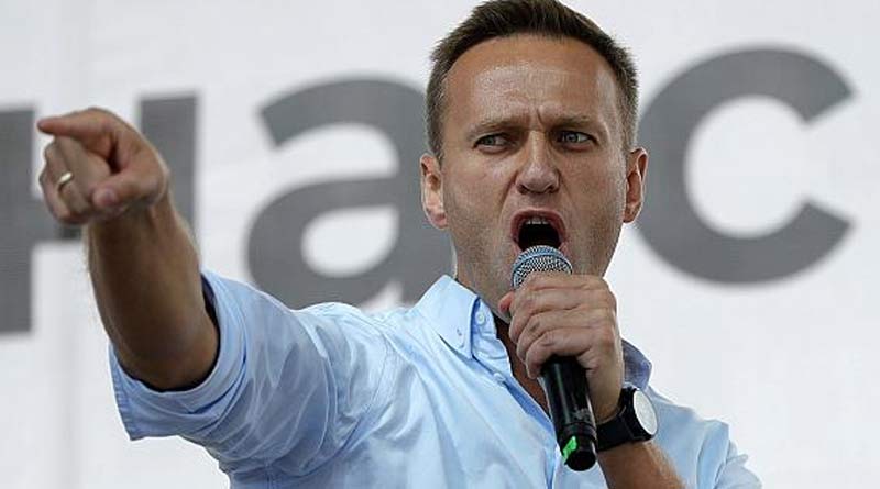 Bengali News on Navalny: Poison applied to his water bottle at Hotel, says his team| Sangbad Pratidin