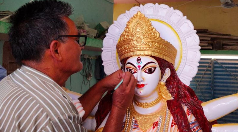 Stone crafted Durga idol from Susunia Hill reaches Kolkata, Bengali News | Sangbad Pratidin