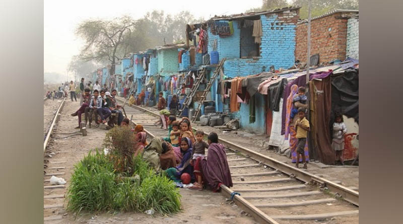 Delhi: Supreme Court directs removal of 48,000 slum dwellings along rail tracks