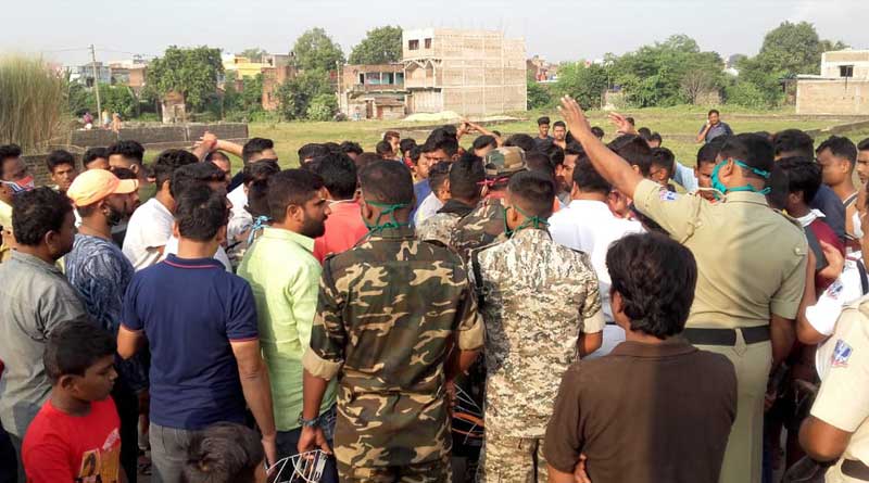 Chaos in Durgapur after religious flag burned, Police has taken control of situation |Sangbad Pratidin
