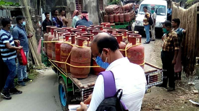 EB arrested the trader with 95 cylinders | Sangbad Pratidin