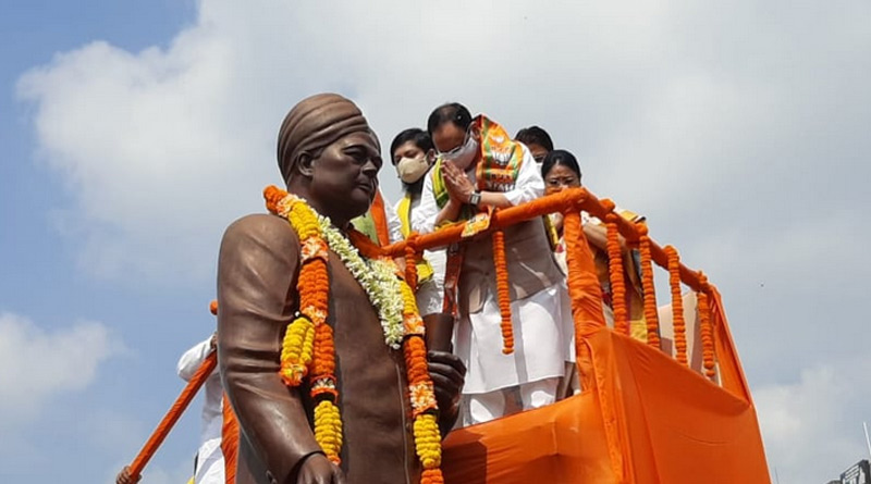 Bangla news: BJP president JP Nadda pays floral tributes to the statue of Thakur Panchanan Barma