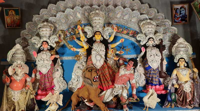 Durga Puja 2020: This club brings back the memory of pandemic 200years ago at their puja pandal| Sangbad Pratidin