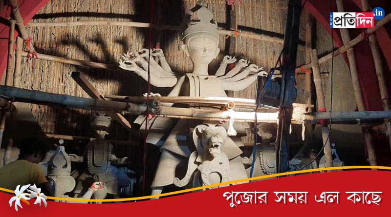 Kolkata's Samaj Sebi Sangha will make bridge between Kolkata and Sundarban in this Durga Puja | Sangbad Pratidin